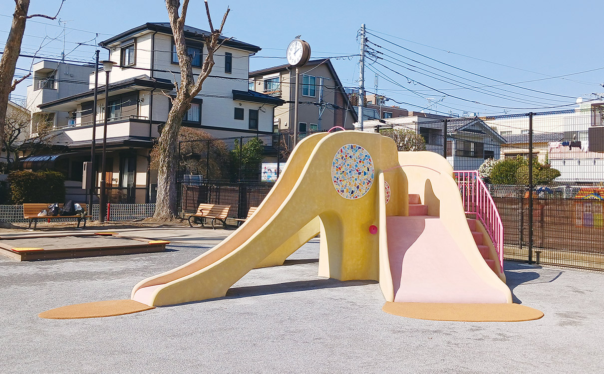 東京都 武蔵野市 西久保児童公園 ぞうのすべり台